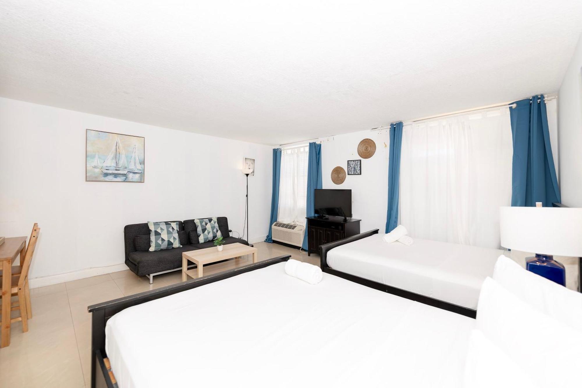 Sobe Apartments Маями Бийч Екстериор снимка