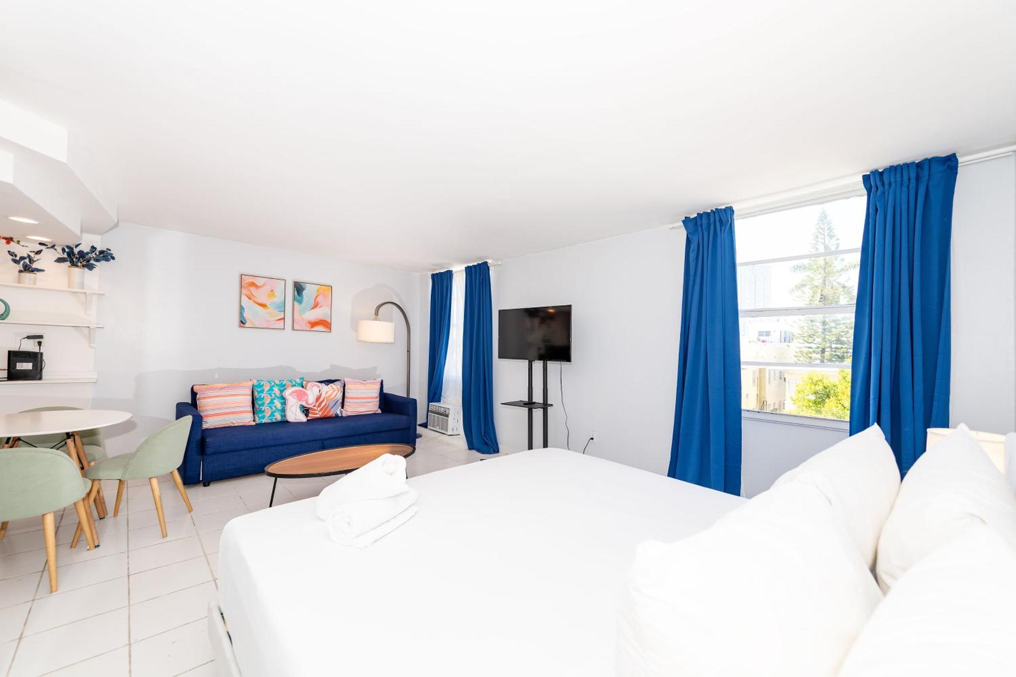 Sobe Apartments Маями Бийч Екстериор снимка