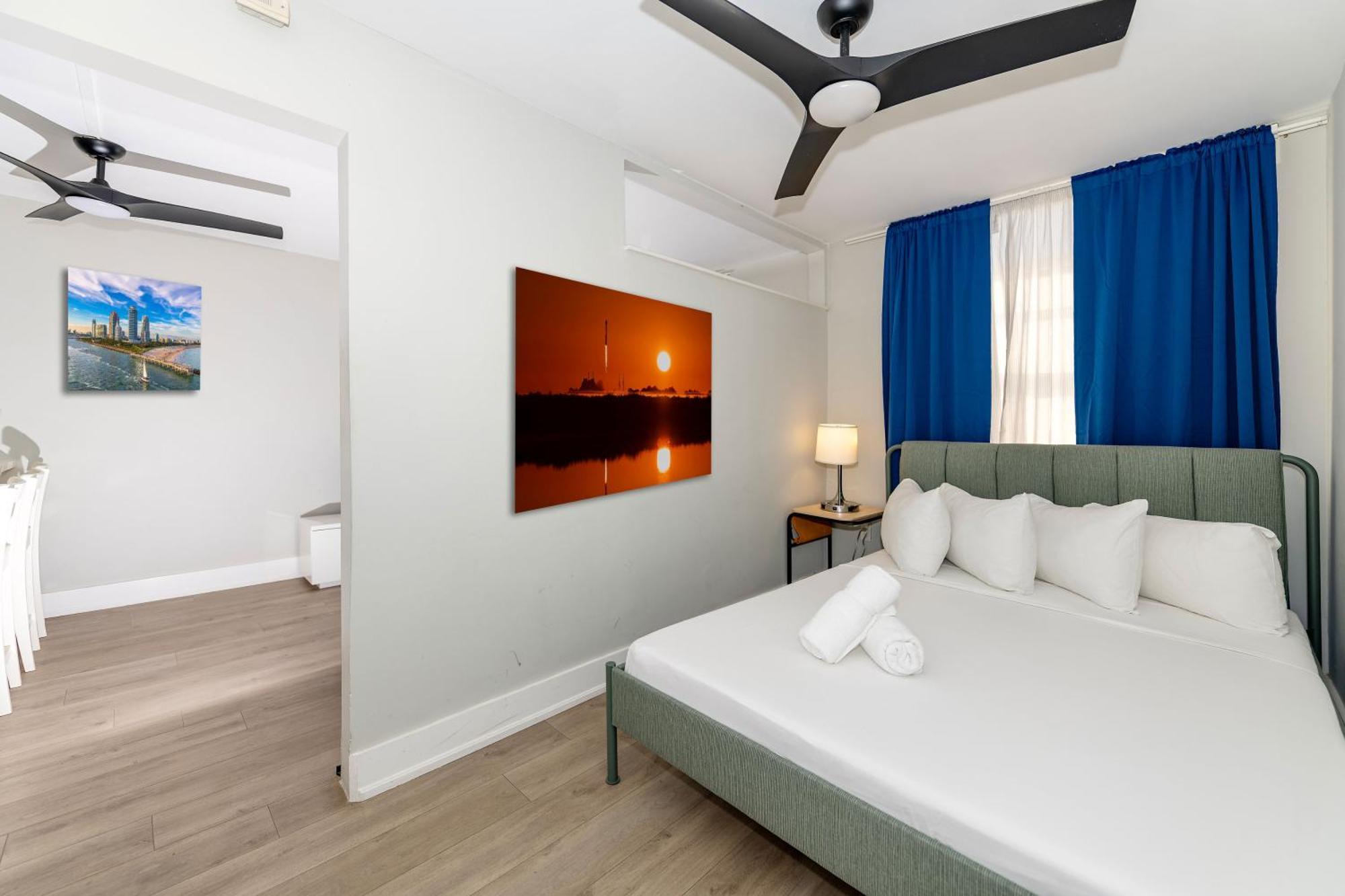 Sobe Apartments Маями Бийч Екстериор снимка