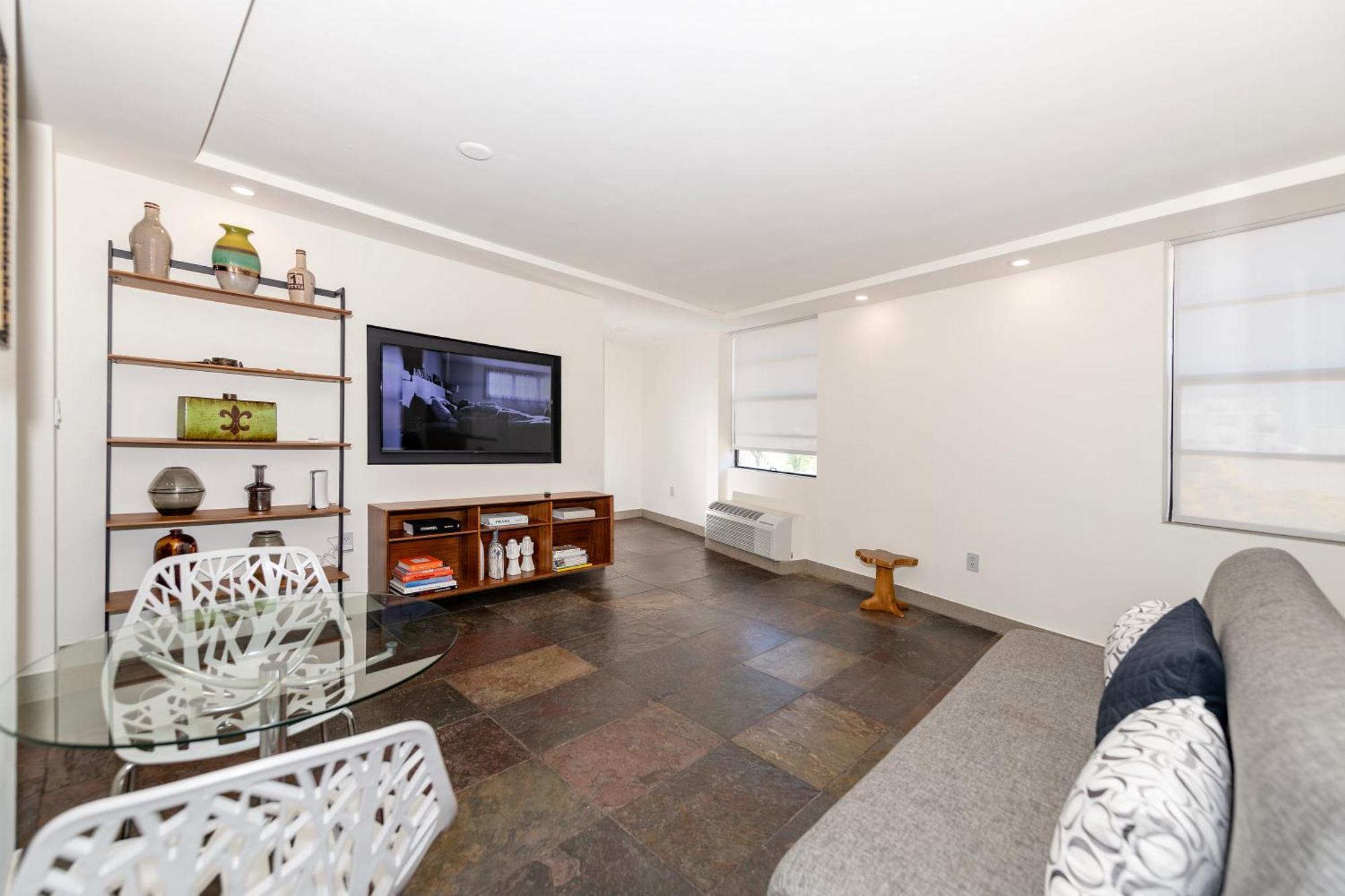 Sobe Apartments Маями Бийч Екстериор снимка